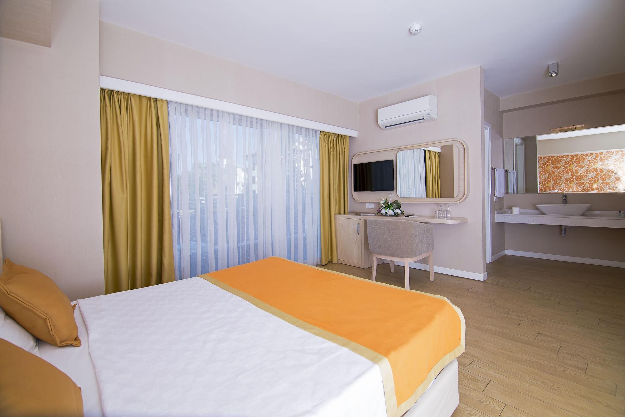 Mirage World Hotel İçmeler Ngoại thất bức ảnh