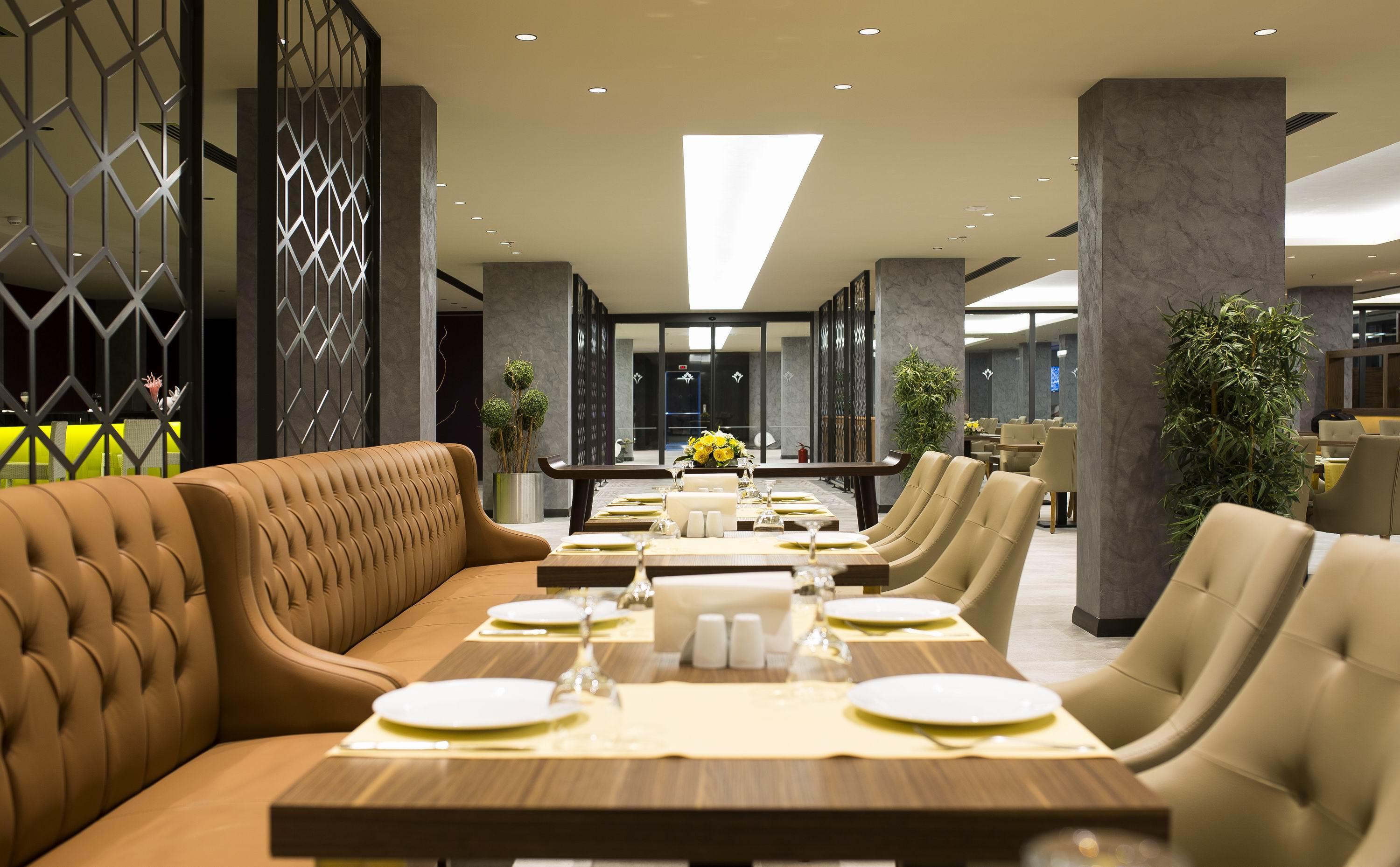 Mirage World Hotel İçmeler Ngoại thất bức ảnh