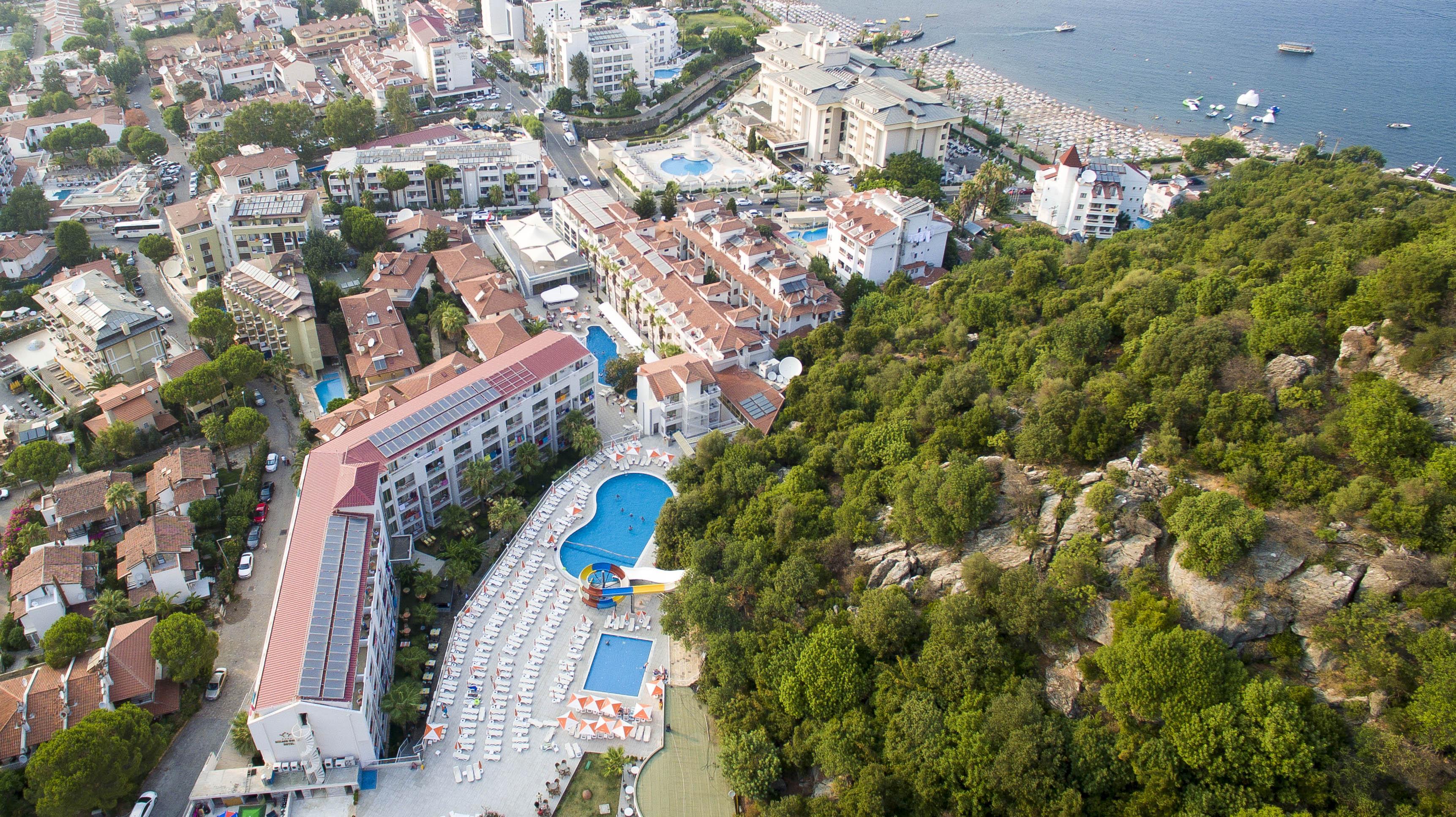 Mirage World Hotel İçmeler Ngoại thất bức ảnh